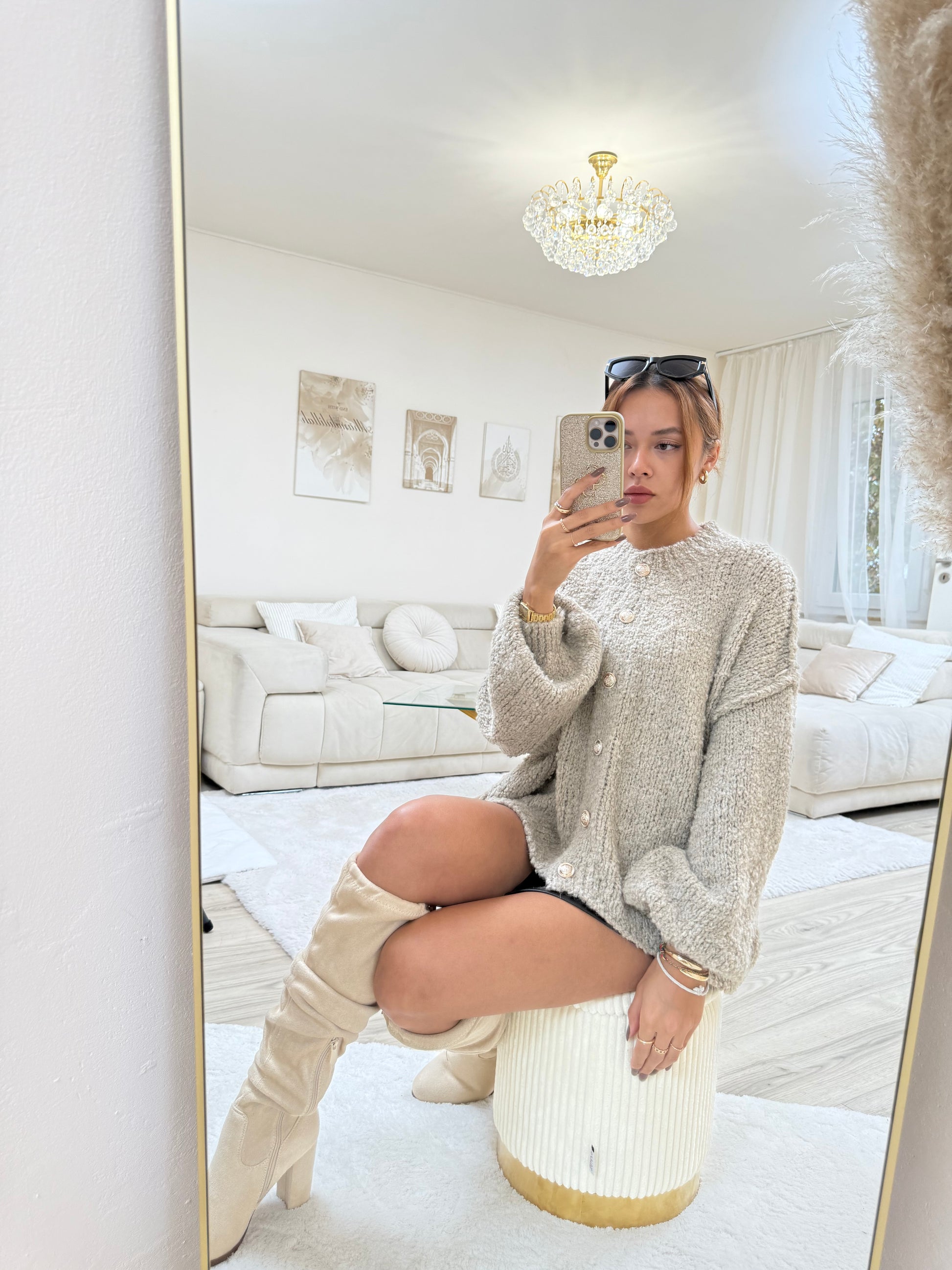 Taupe