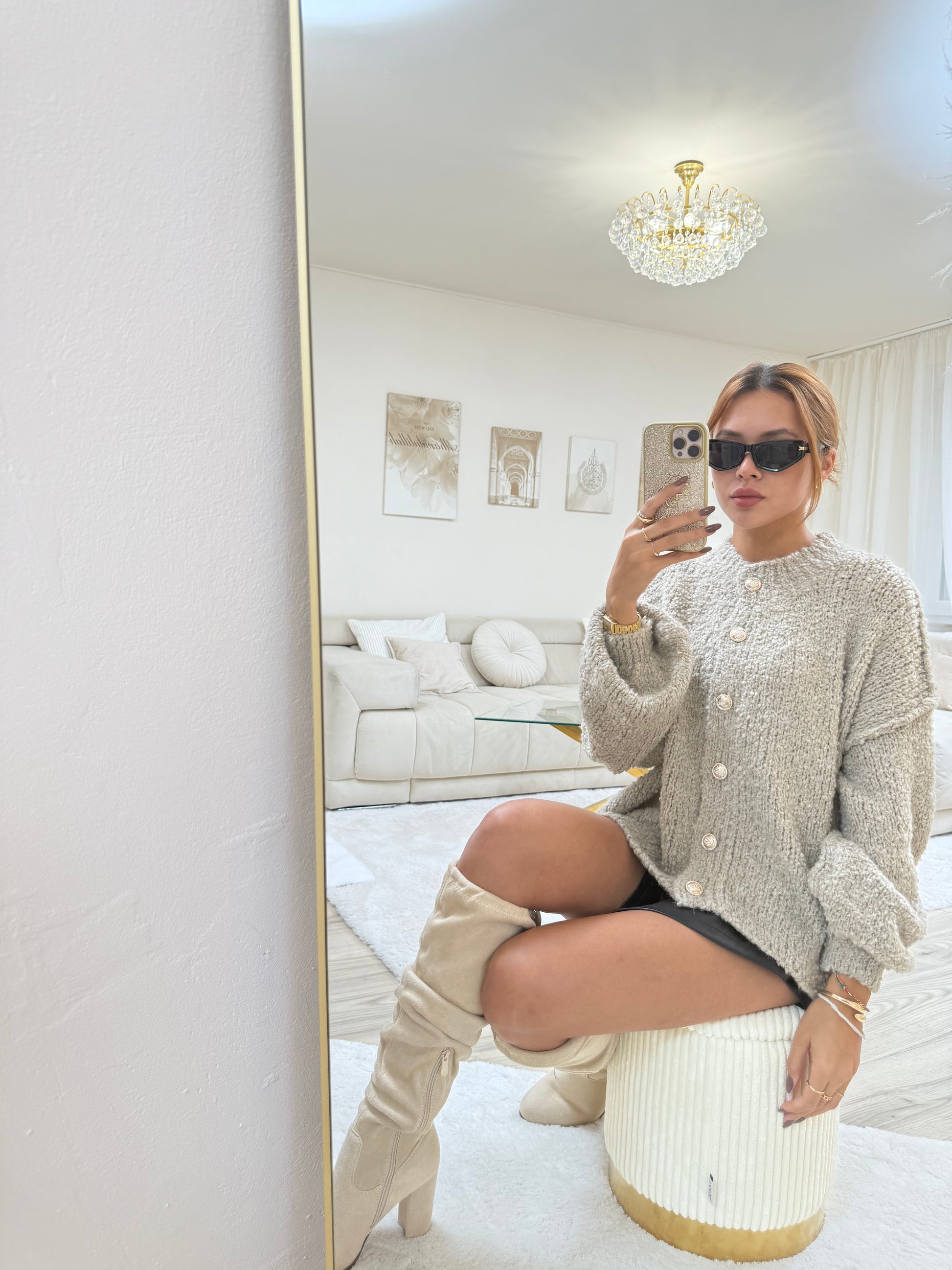 Taupe