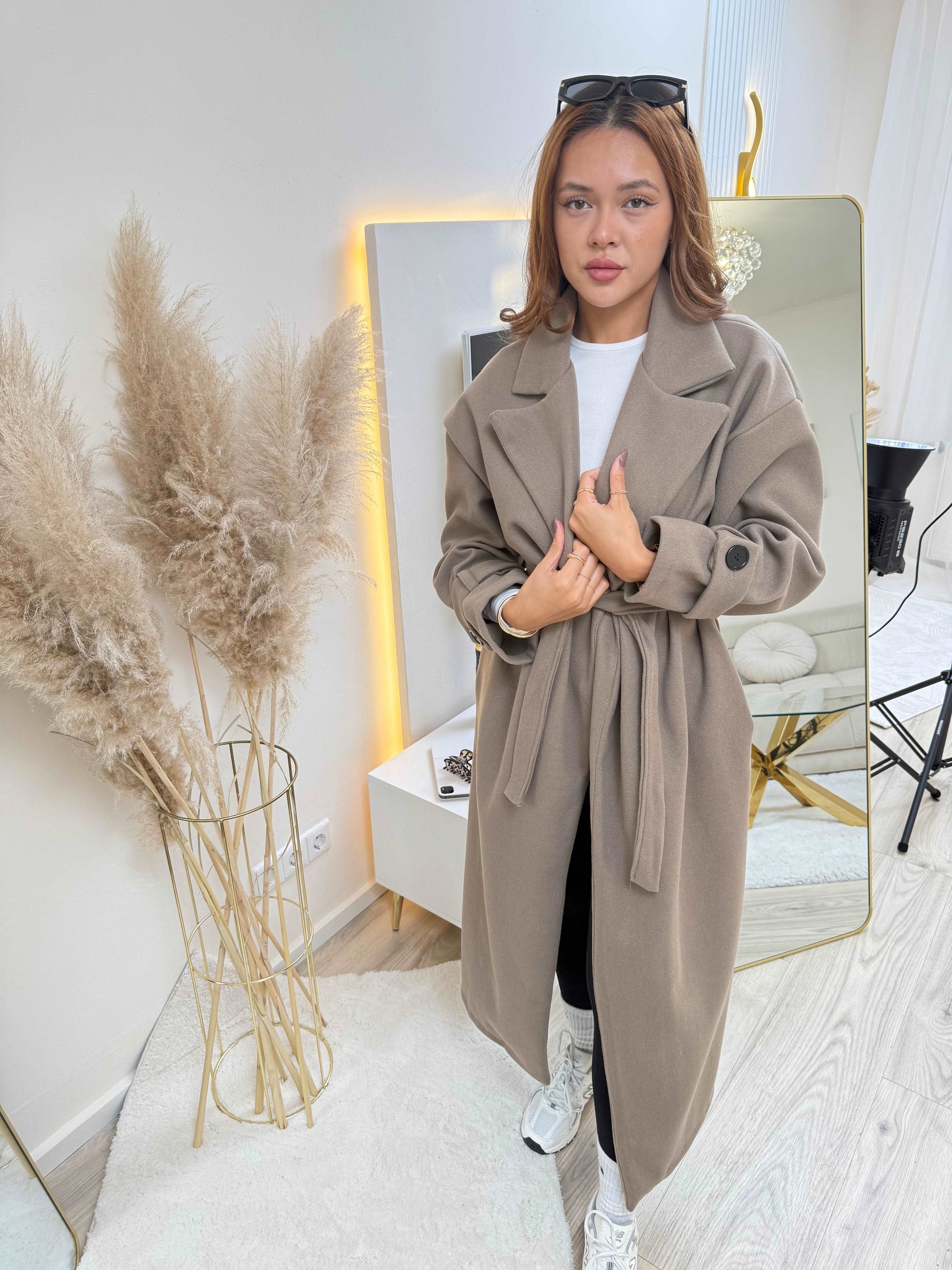 Taupe