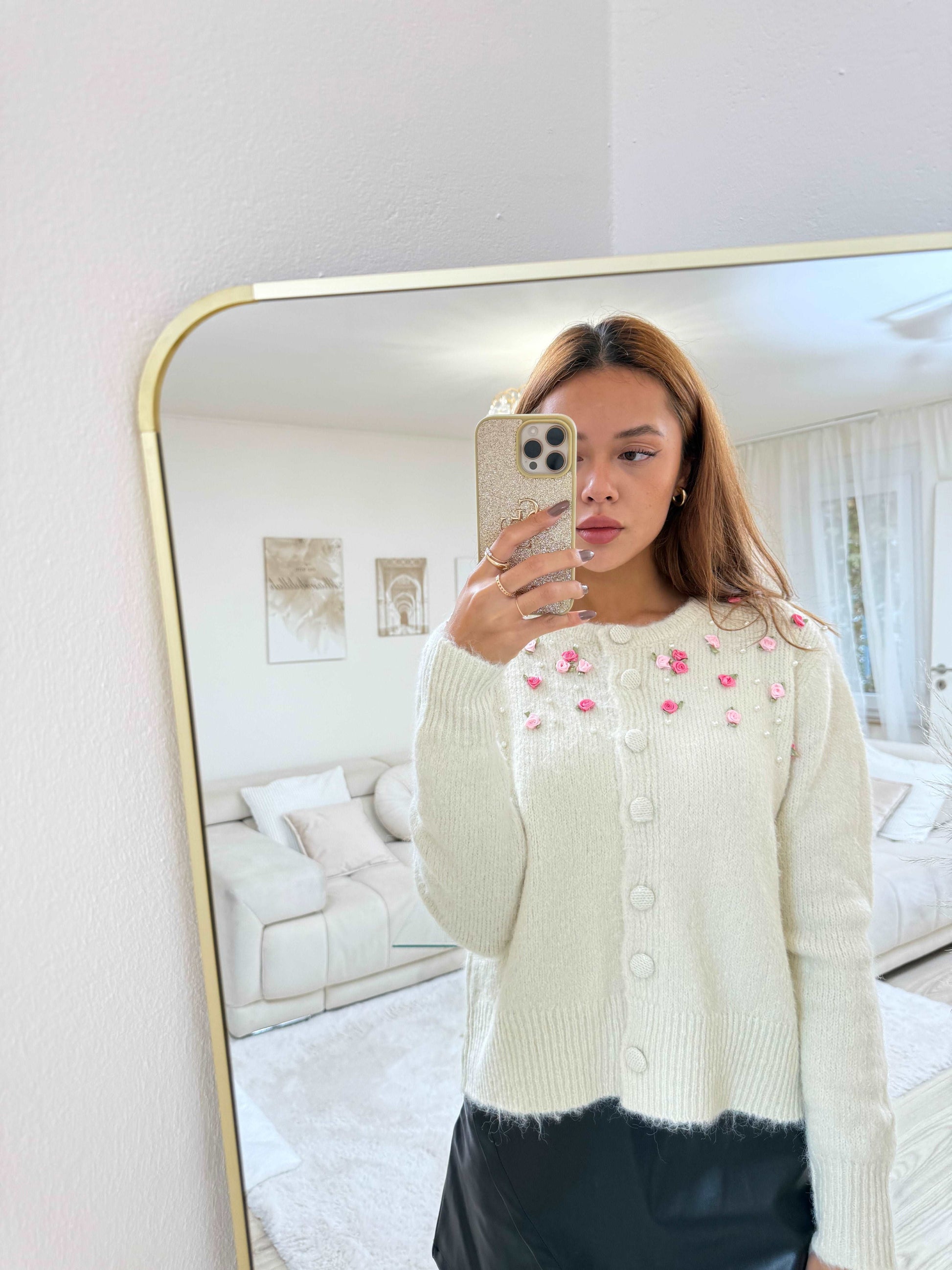 Blumen-Strickjacke