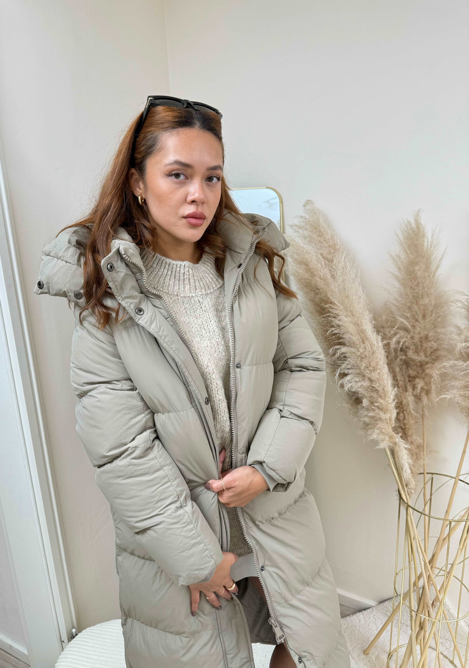 Taupe
