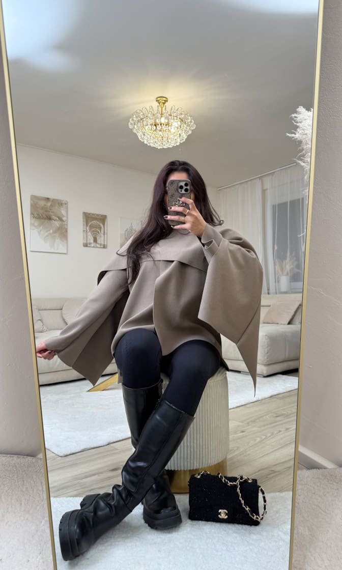 Poncho mit Schal Taupe