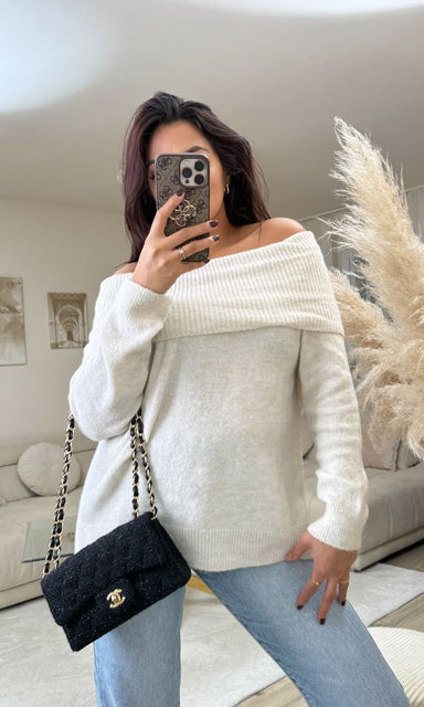 Off Shoulder Pullover Beige