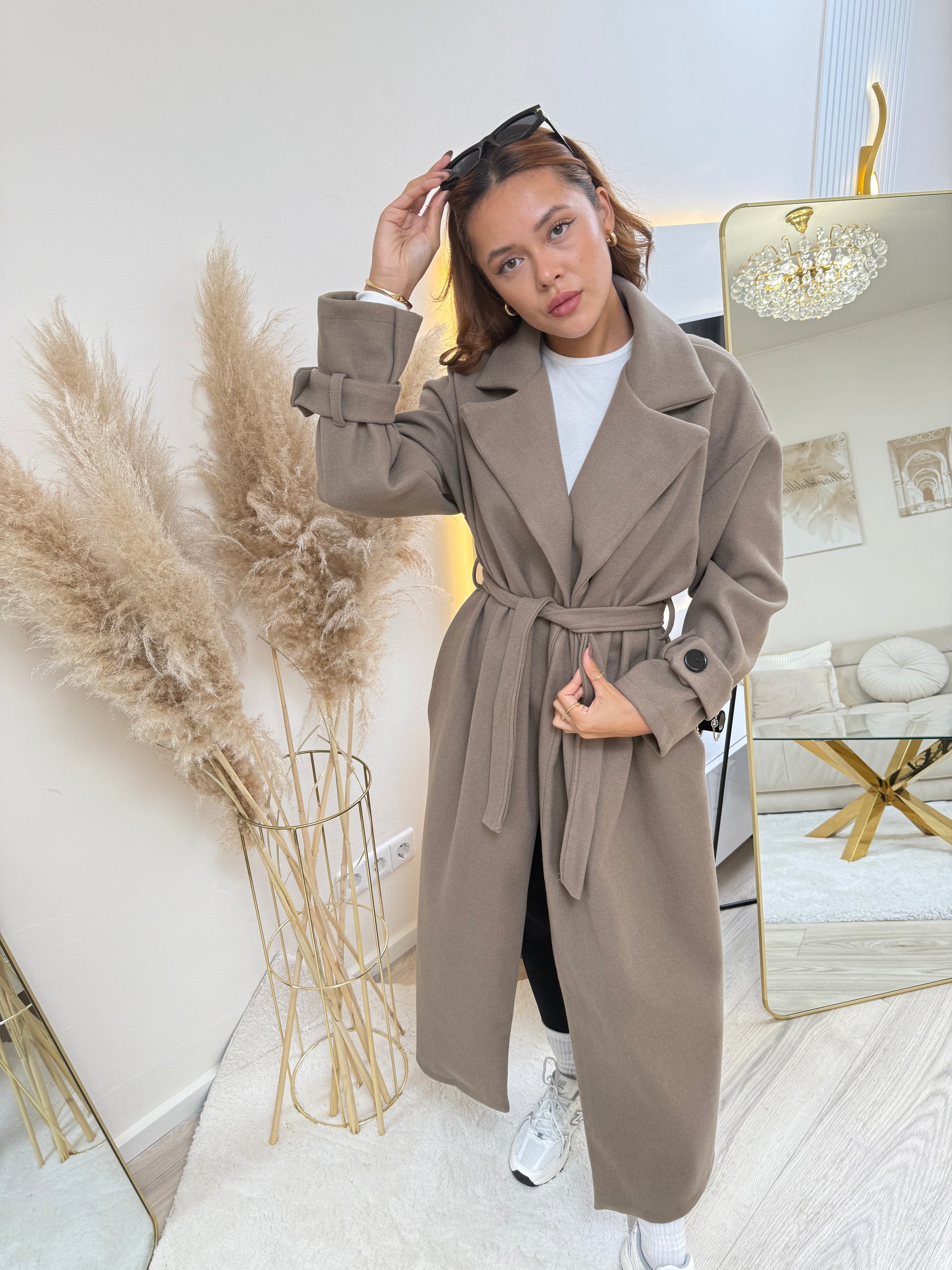 Taupe
