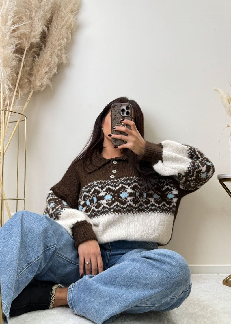 Kurzer Kragen Pullover Braun