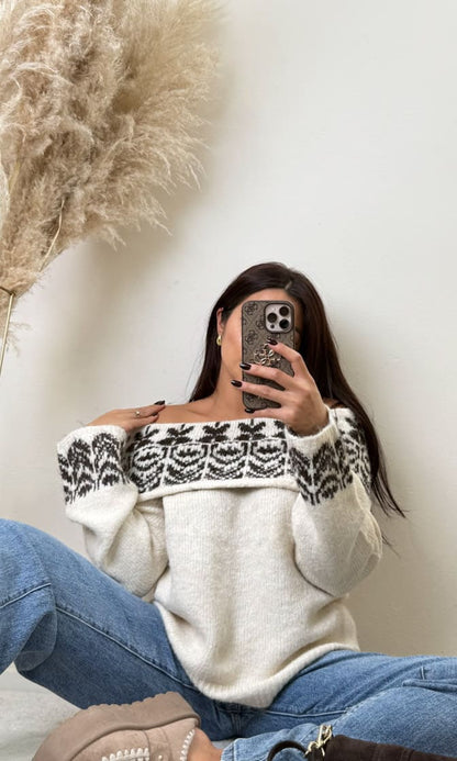 OFF Shoulder Pullover