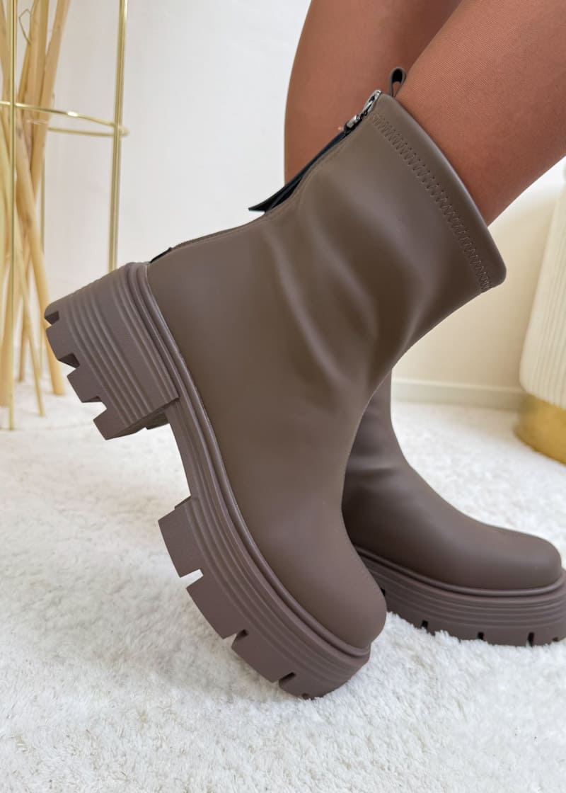 Stiefelette Braun