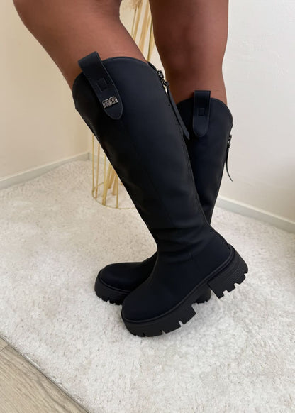 Lange Stiefel Schwarz