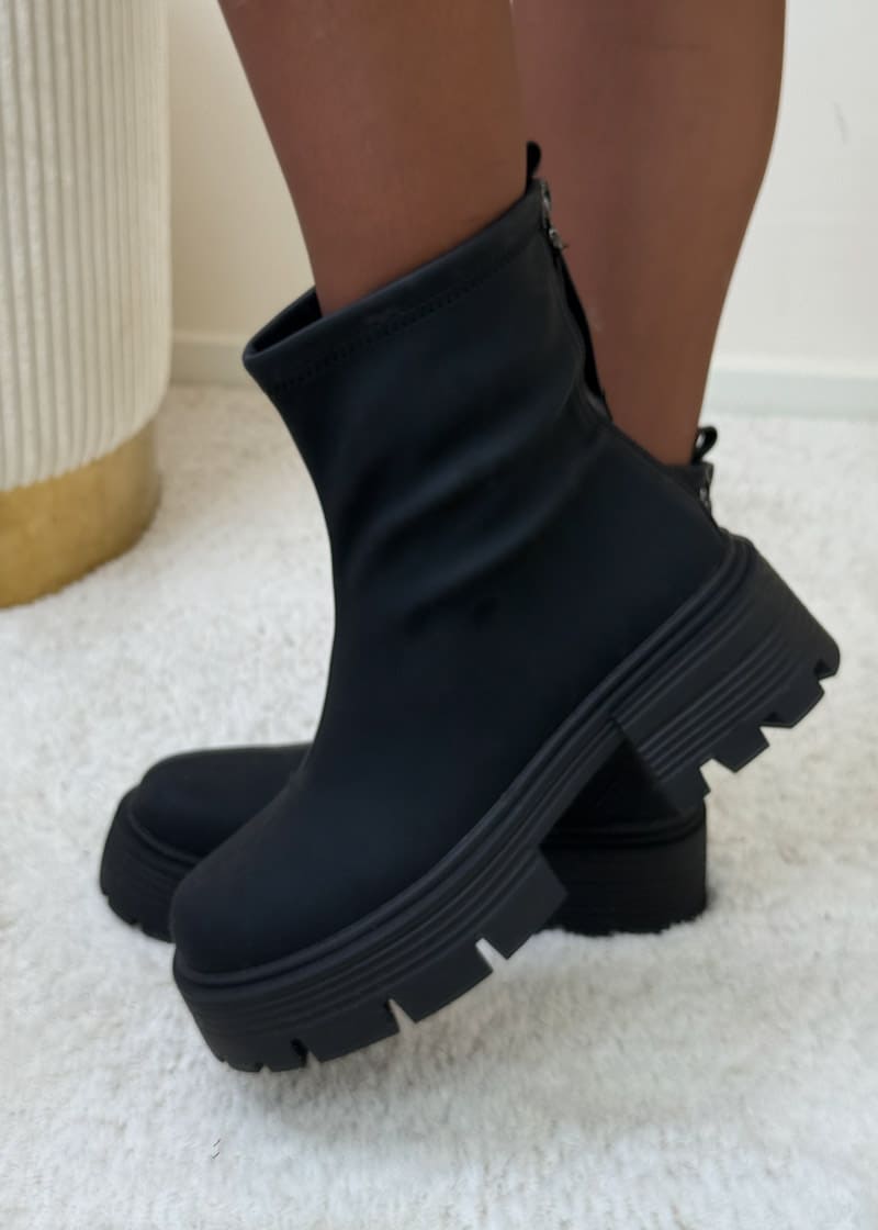 Stiefelette Schwarz
