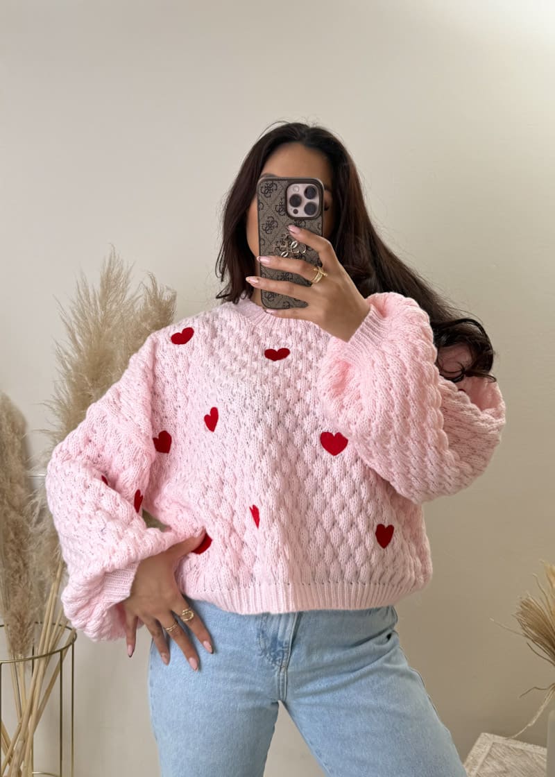 Kurzer Oversize Pullover mit Herzen Rosa