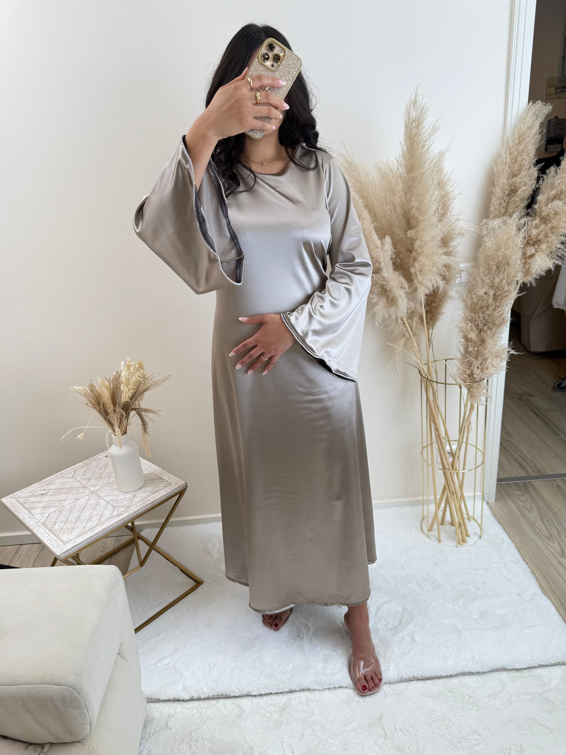 Taupe