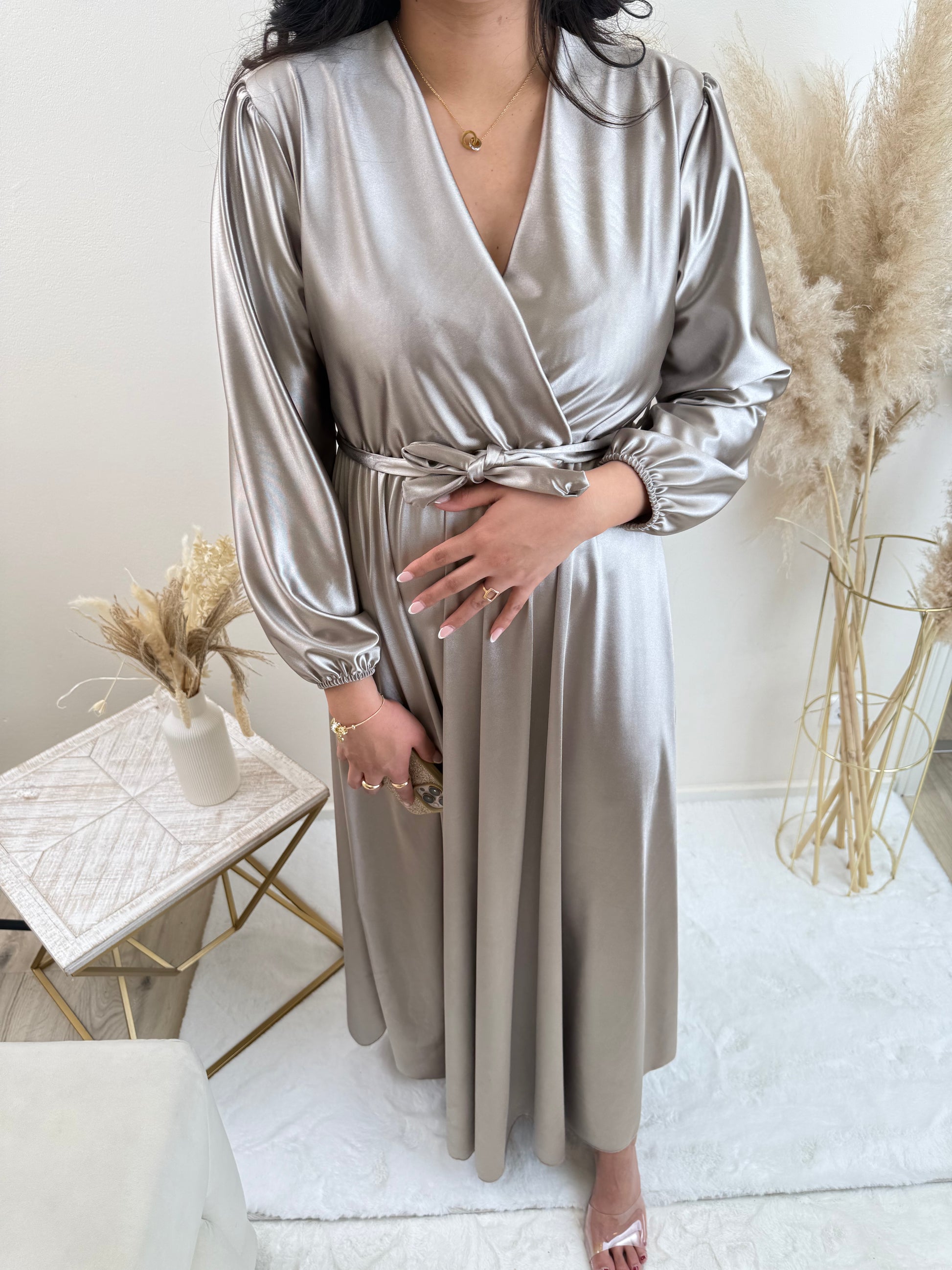 Taupe