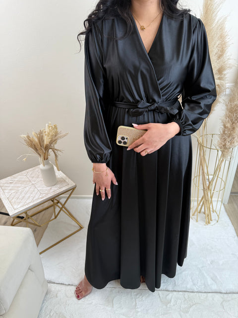 Satin Kleid mit Bindegürtel Schwarz