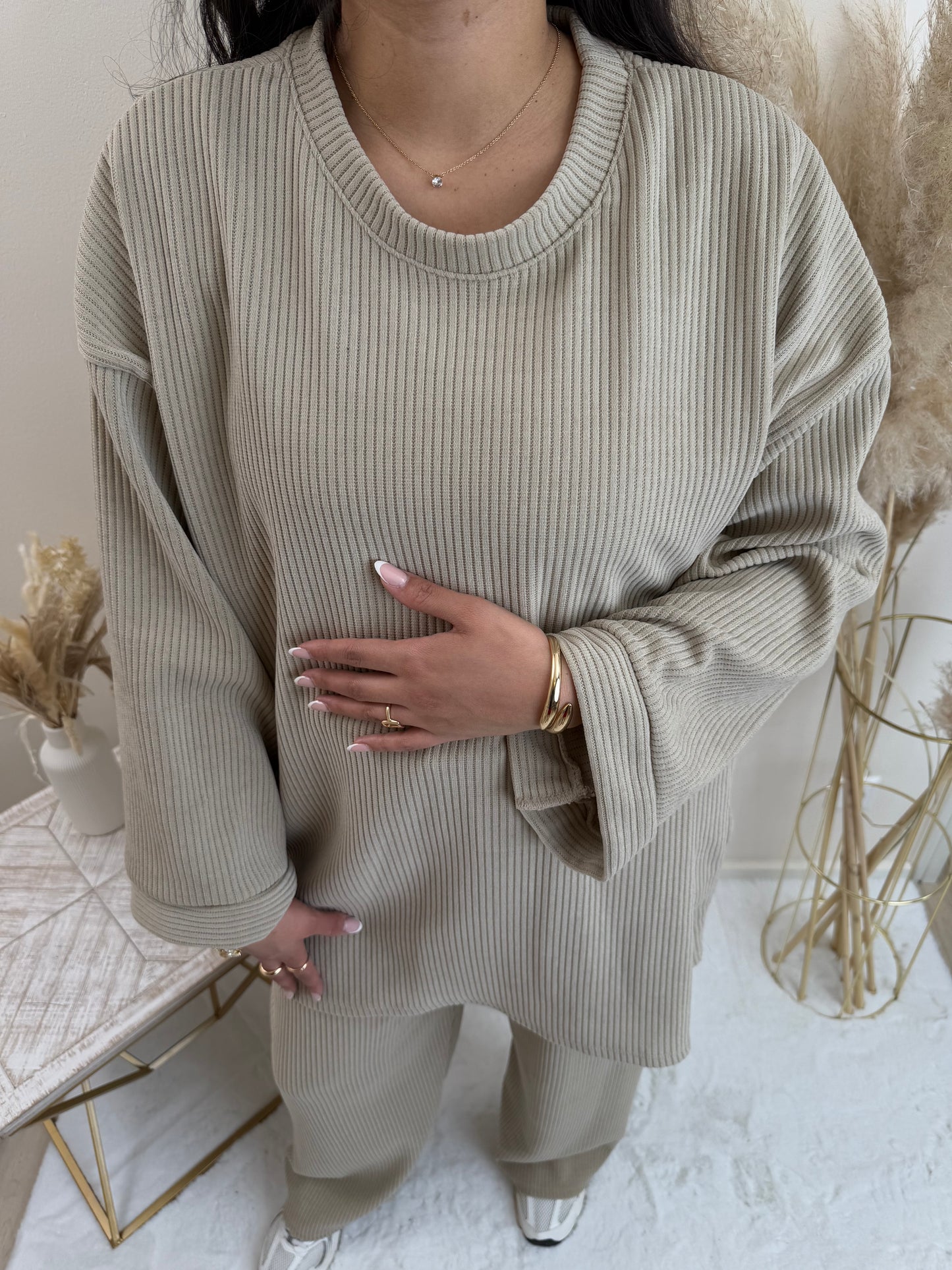 Taupe