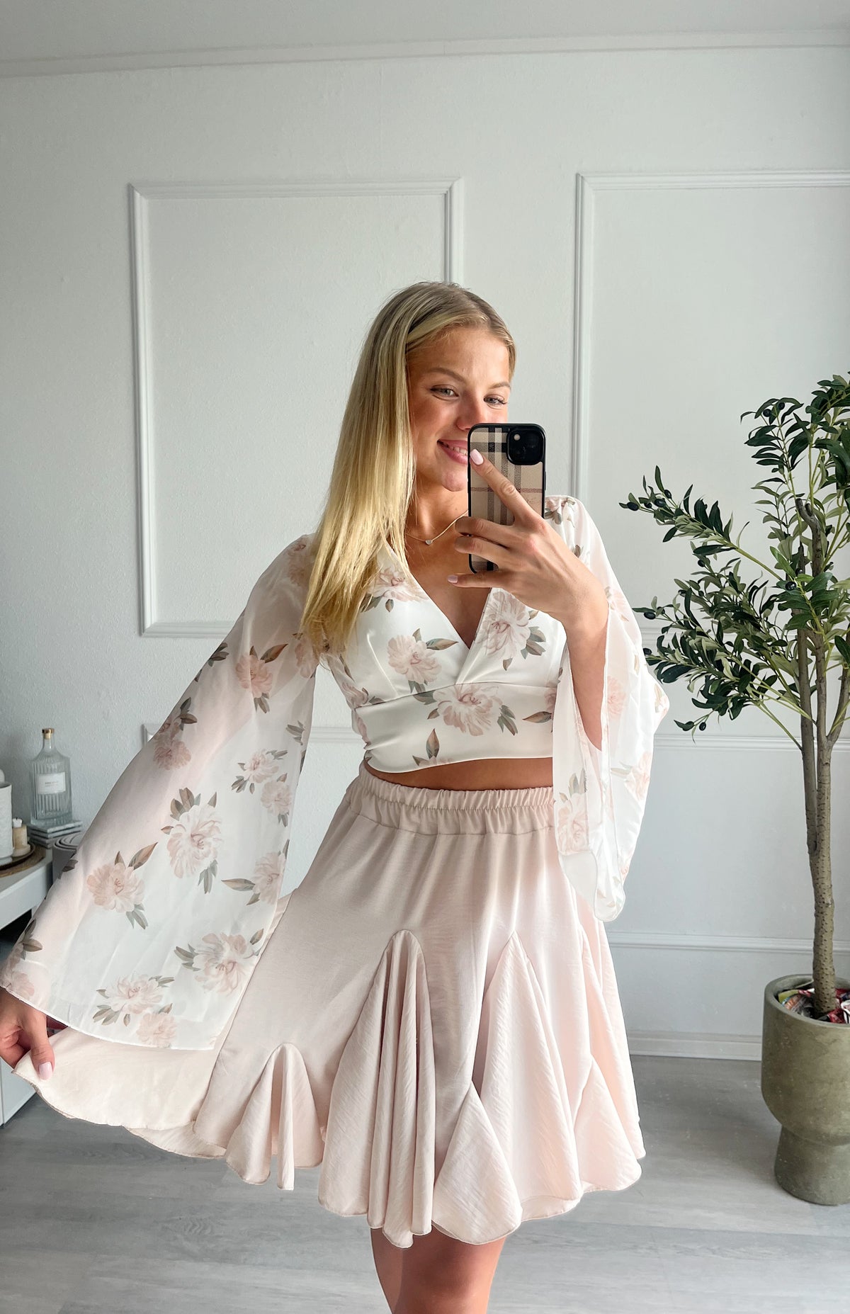 Binde Weiss Binde Oberteil Blumen Print Weiß – FEMZO
